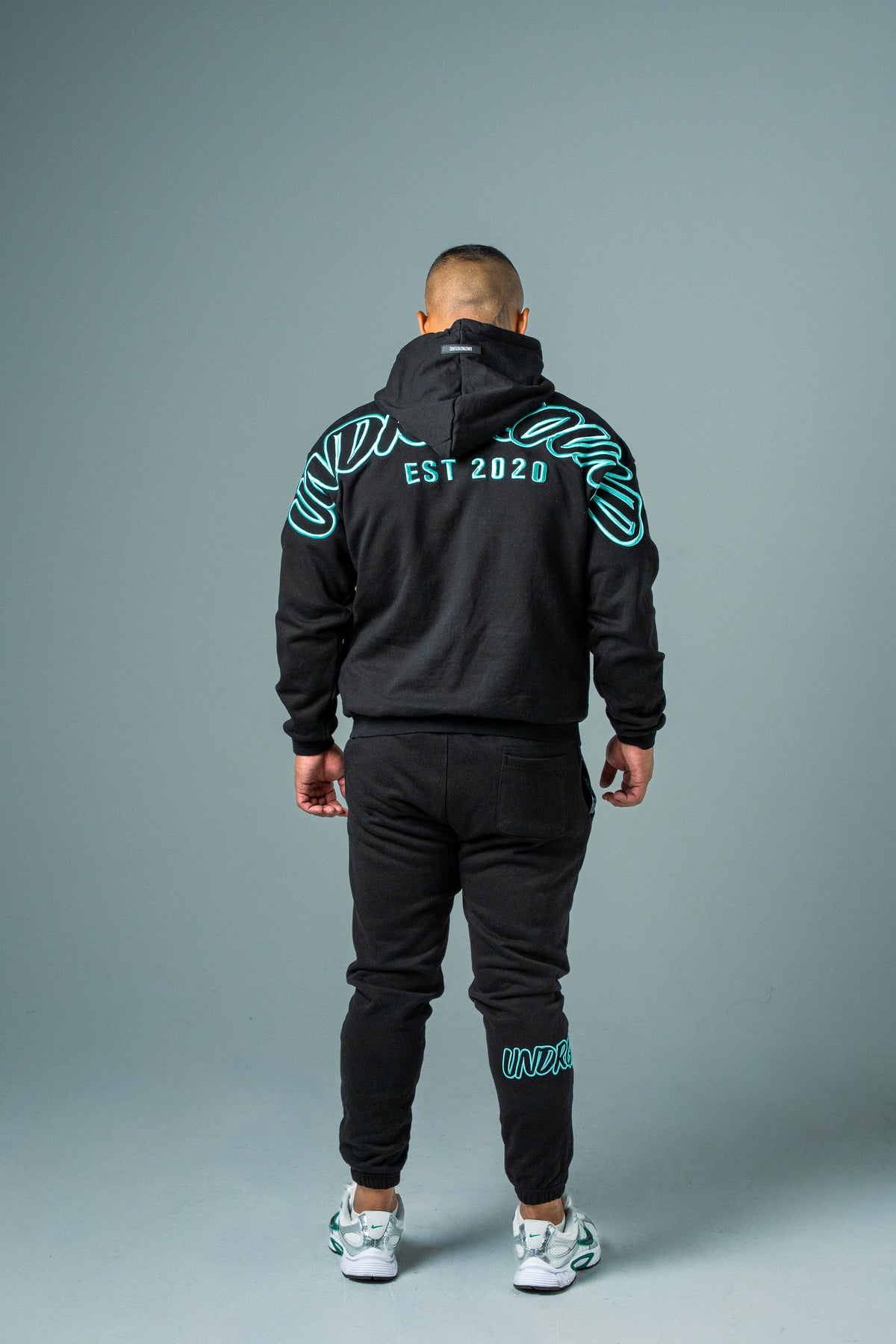HYPE TRACKPANTS BLACK/TIFFANY