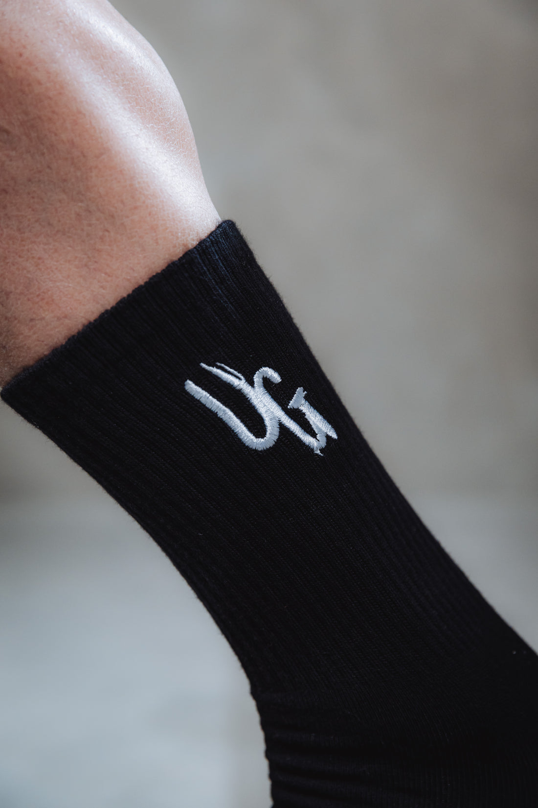 Black UG Logo Mid Socks