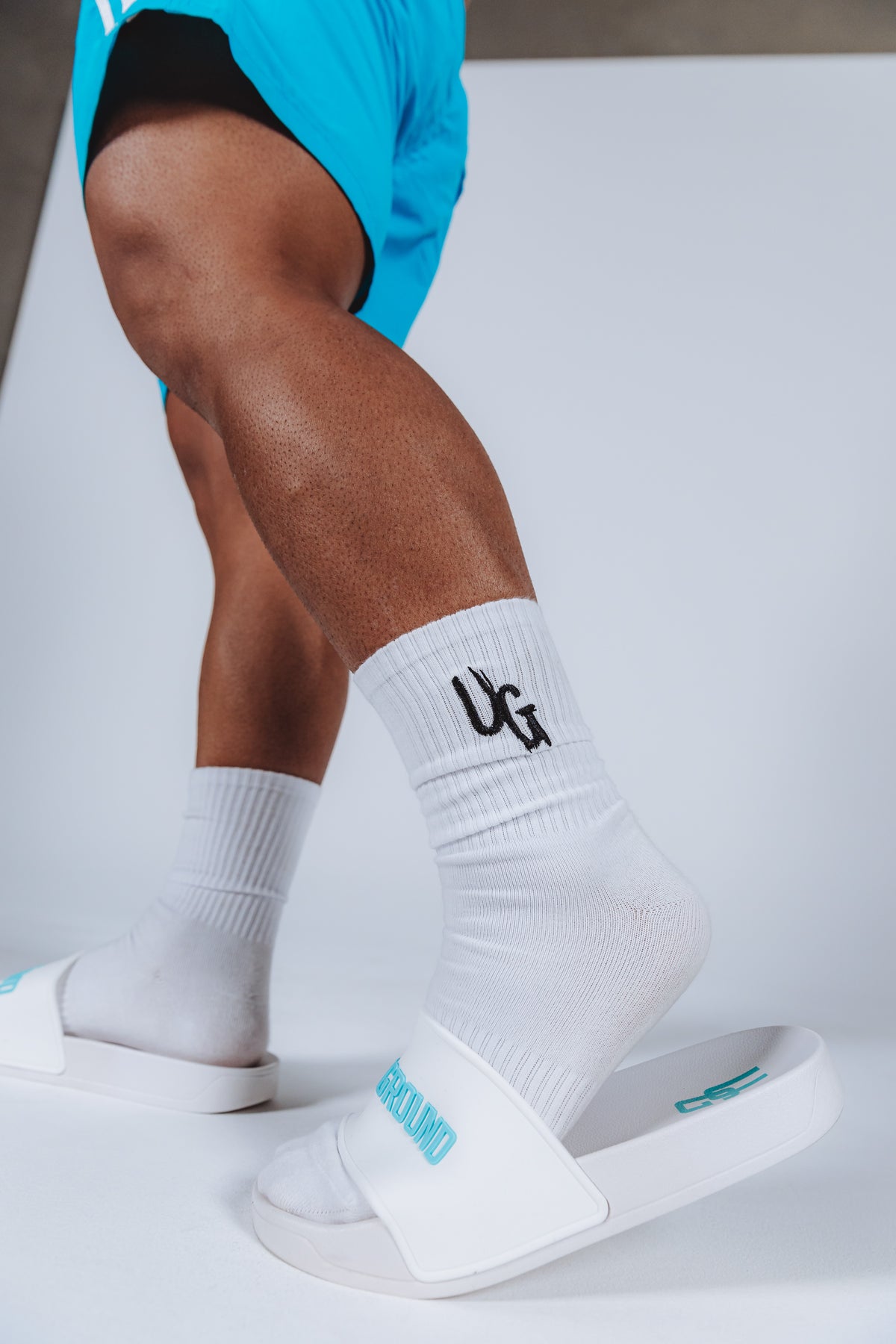 White UG Logo Mid Socks