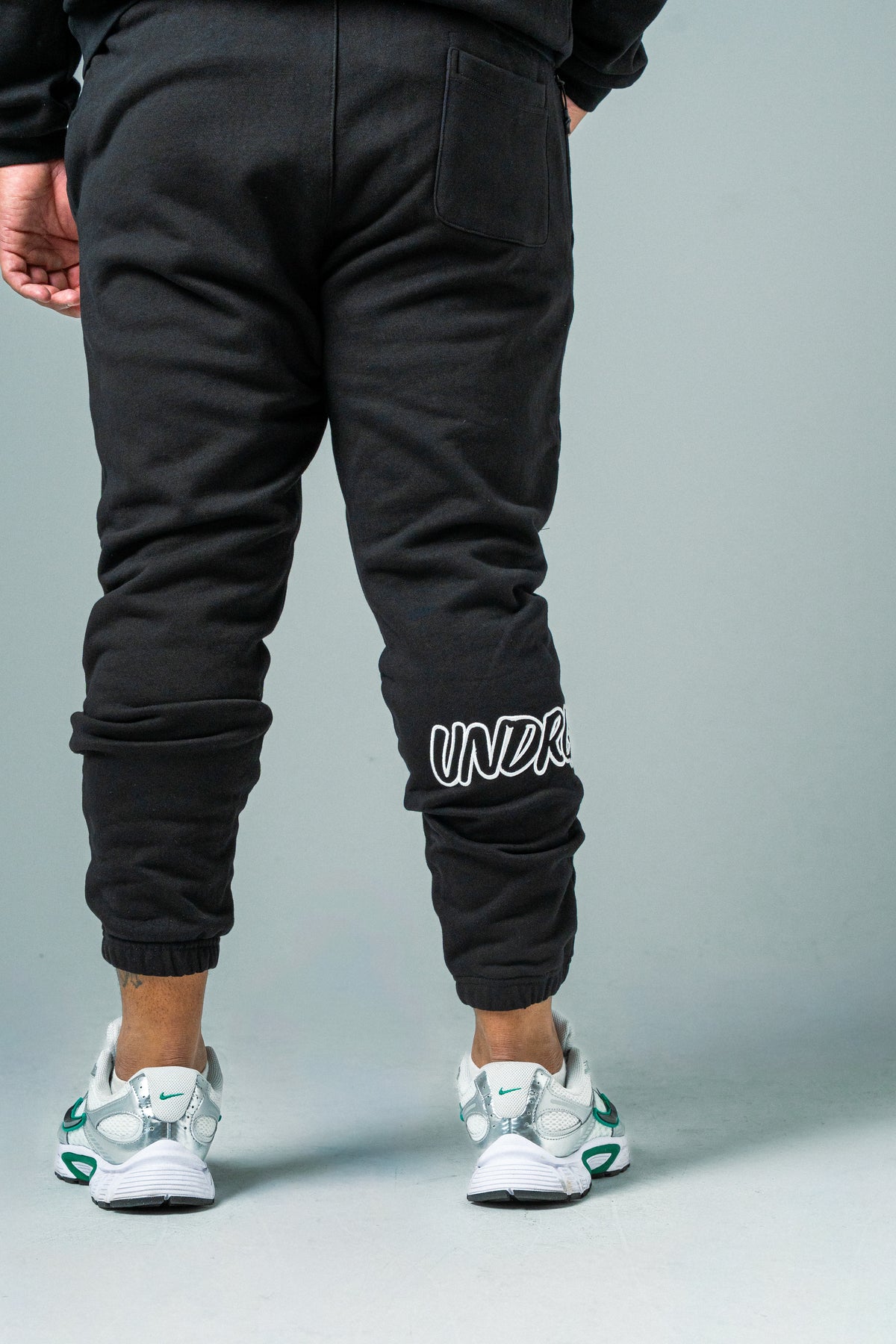 HYPE TRACKPANTS BLACK/SNOW