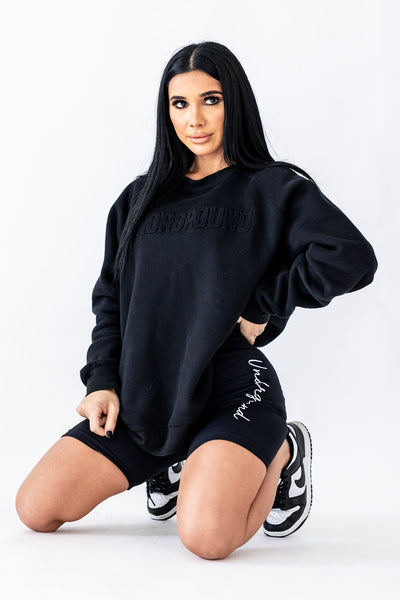 BLACK EMBOSSED CREW NECK