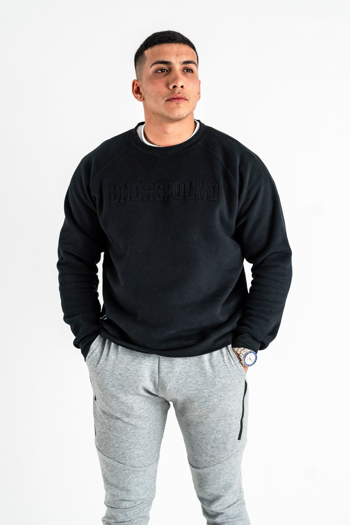 BLACK EMBOSSED CREW NECK