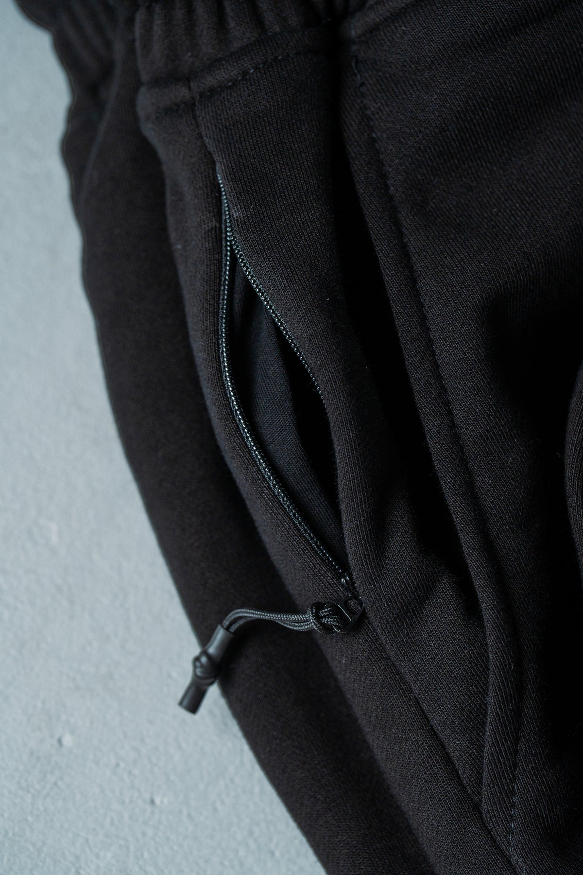 HYPE TRACKPANTS BLACK/ROSE